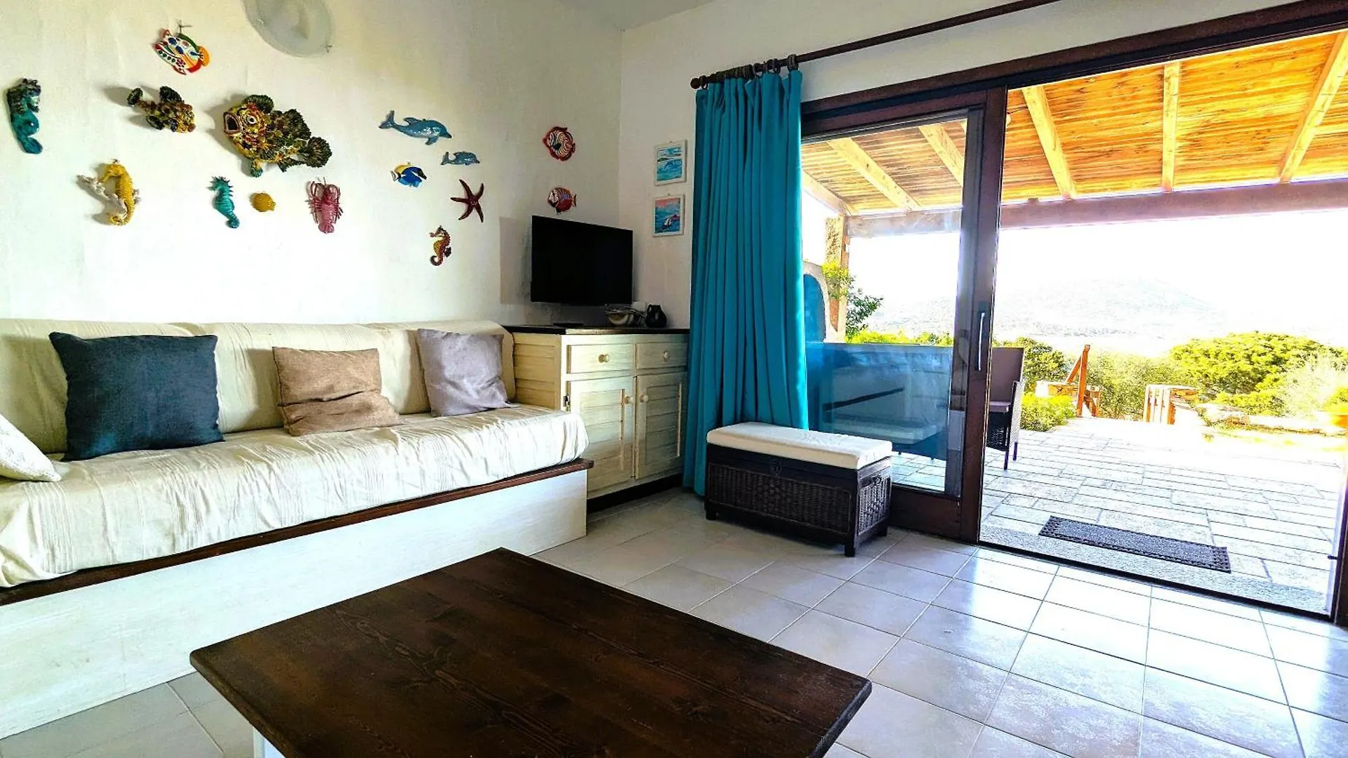 Vakantiehuis Appartamento Vista Mare A 150M Dalla Spiaggia Costa Corallina Italië